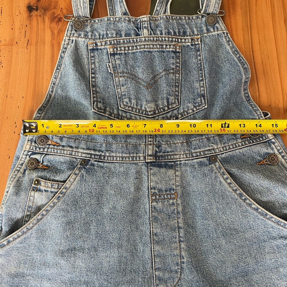 Vintage Levi's Denim Shortalls - Picture 11 of 12